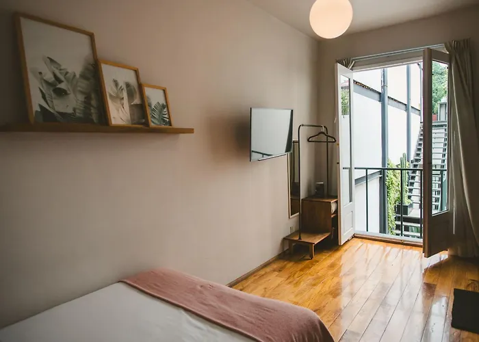 Сasa de vacaciones Stylish Colonial In Roma Norte W Rooftop 8br